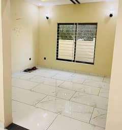 3Bed DDL 125 sq yd Villa FOR SALE at Precicnt-10B (All Amenities Nearby) Heighted Location Investor Rates 3Bed DDL 125 sq yd Villa FOR SALE at Precicnt-10B (All Amenities Nearby) Heighted Location Investor Rates