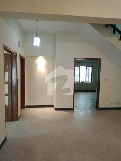SD House Available for SALE, 4 Bedroom House in Askari-9