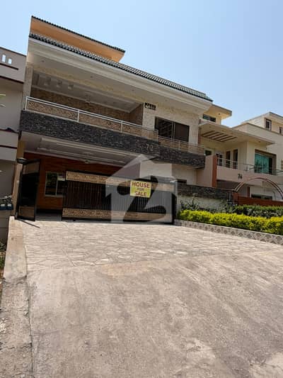 10 Marla Brandnew House For Sale In G-13/1 Islamabad