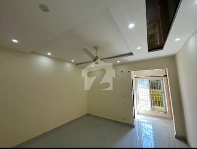 10 Marla Upper Portion Available For Rent On Prime Location And Reasonable Price 10 Marla Upper Portion Available For Rent On Prime Location And Reasonable Price