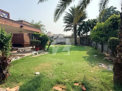 4-Kanal Double Storey House Available For Rent Renovated House For Executive Residence And Family