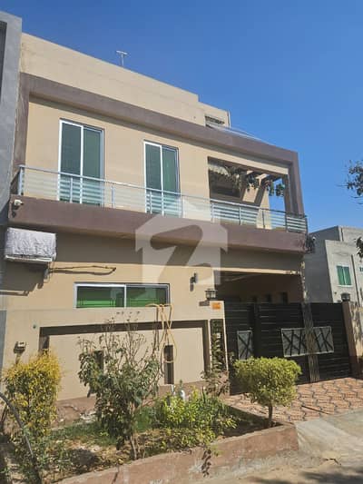 5-Marla House Available Prime Location A+ Construction For Sale In New Lahore City Phase 2