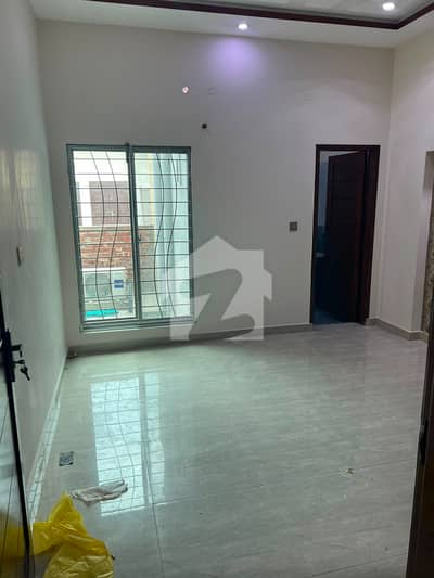 5 Marla Tile Floor Upper Portion For Rent Near Ucp University & Shaukat Khanam Chowk