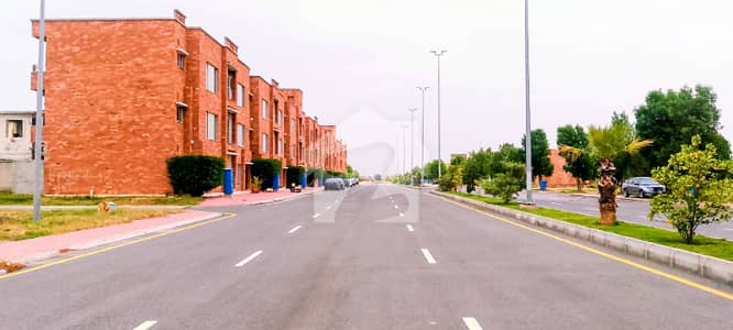 بحریہ ایجوکیشن اینڈ میڈیکل سٹی لاہور میں 5 مرلہ رہائشی پلاٹ 19.0 لاکھ میں برائے فروخت۔