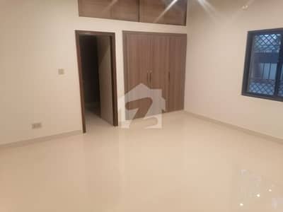 ایف ۔ 10 اسلام آباد میں 6 کمروں کا 1 کنال مکان 6.0 لاکھ میں کرایہ پر دستیاب ہے۔