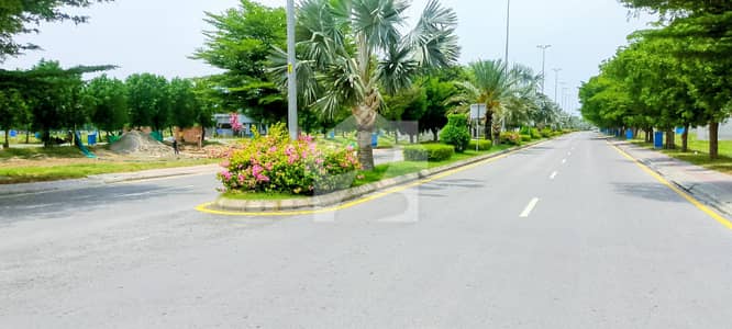 بحریہ ایجوکیشن اینڈ میڈیکل سٹی بلاک سی بحریہ ایجوکیشن اینڈ میڈیکل سٹی,لاہور میں 8 مرلہ رہائشی پلاٹ 28.0 لاکھ میں برائے فروخت۔ بحریہ ایجوکیشن اینڈ میڈیکل سٹی بلاک سی بحریہ ایجوکیشن اینڈ میڈیکل سٹی,لاہور میں 8 مرلہ رہائشی پلاٹ 28.0 لاکھ میں برائے فروخت۔