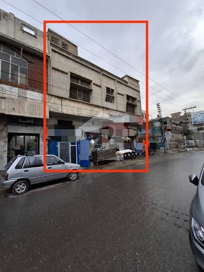 نشتر آباد روڈ پشاور میں 10 کمروں کا 5 مرلہ مکان 3.9 کروڑ میں برائے فروخت۔