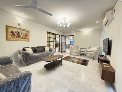 FURNISHED LOWER PORTION IN F-6 FOR RENT