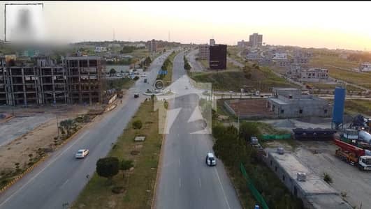 ایکسپریس وے کمرشل ڈی ایچ اے ڈیفینس فیز 5,ڈی ایچ اے ڈیفینس,اسلام آباد میں 16 مرلہ Studio عمارت 30.0 لاکھ میں کرایہ پر دستیاب ہے۔ ایکسپریس وے کمرشل ڈی ایچ اے ڈیفینس فیز 5,ڈی ایچ اے ڈیفینس,اسلام آباد میں 16 مرلہ Studio عمارت 30.0 لاکھ میں کرایہ پر دستیاب ہے۔