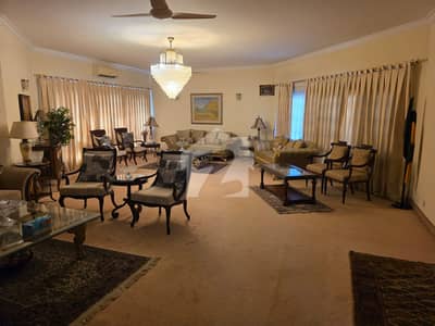 Bungalow For Sale 2000 Square Yards In DHA Phase 5