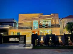21 Marla Newly Construction Modern Stylish House Royal Orchard Multan!