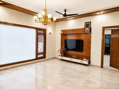 Like Brand New West Open Bungalow For Rent
