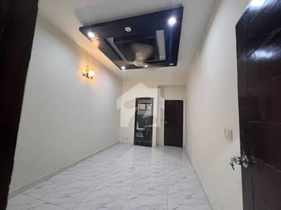 ڈی ایچ اے فیز 5 ڈی ایچ اے ڈیفینس,کراچی میں 3 کمروں کا 5 مرلہ فلیٹ 2.5 کروڑ میں برائے فروخت۔ ڈی ایچ اے فیز 5 ڈی ایچ اے ڈیفینس,کراچی میں 3 کمروں کا 5 مرلہ فلیٹ 2.5 کروڑ میں برائے فروخت۔