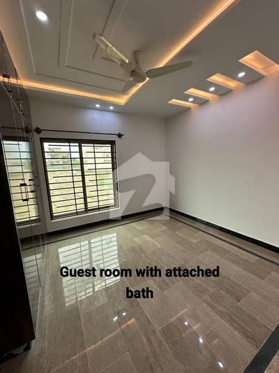 Beautiful House Upper Portion For Rent In Gulberg Residentia Block V