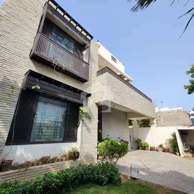 500 Sq. Yards Upper Portion for Rent | DHA Phase 8, Karachi