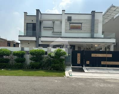 Syed Brothers Offers 1 Kanal Lightly Used Elegant And Fully Maintained Super Hot Located Bungalow Is Available For Sale In The Best Block Of DHA Phase 7 Lahore.