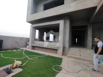 Triple Unit+Open Basement+Modern Layout Sold Structure for Sale
