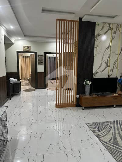 Flat Available for Rent in Madina Tower E-11/4 Flat Available for Rent in Madina Tower E-11/4