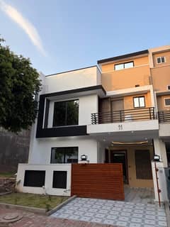5 Marla Brand New House For Sale In Sector H 5 Marla Brand New House For Sale In Sector H