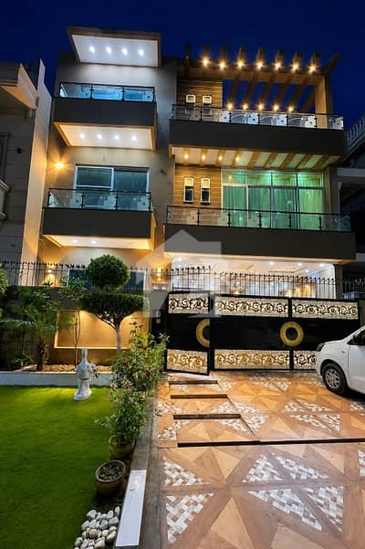 10 Marla Brand New House For Sell Available