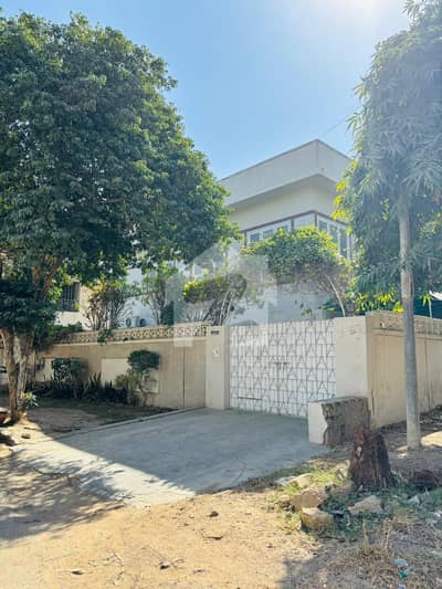 600 Sq. Yards Corner West Open House for Sale in Block I, North Nazimabad, 9 Bedrooms | Prime Location