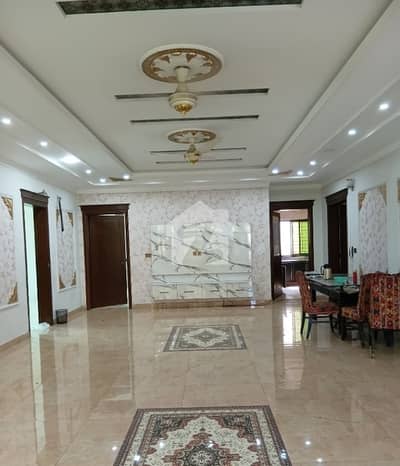 1 Kanal Upper Portion For Rent