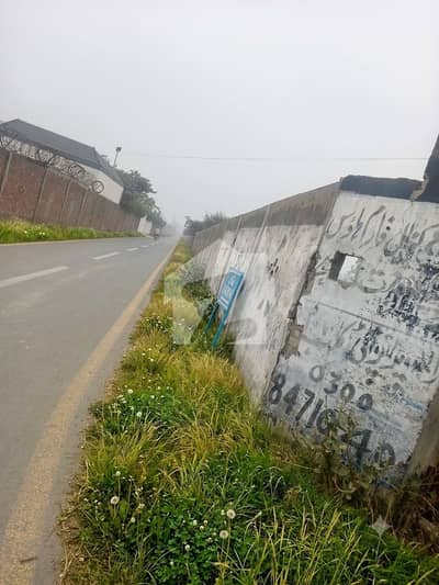 برکی روڈ کینٹ,لاہور میں 8 کنال رہائشی پلاٹ 5.8 کروڑ میں برائے فروخت۔