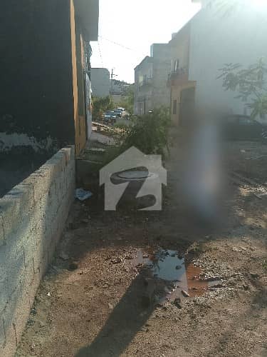 بنی گالہ اسلام آباد میں 5 مرلہ رہائشی پلاٹ 40.0 لاکھ میں برائے فروخت۔