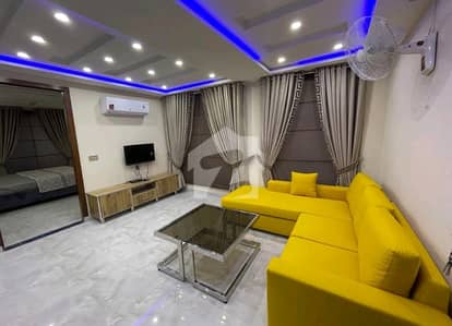 A Flat Of 800 Square Feet In Lahore
