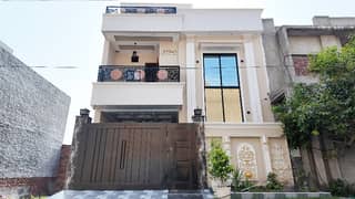 5 Marla House For sale Is Available In Bismillah Housing Scheme