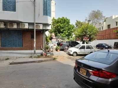 زم زمہ کمرشل ایریا ڈی ایچ اے فیز 5,ڈی ایچ اے ڈیفینس,کراچی میں 2 کمروں کا 15 مرلہ دکان 6.0 لاکھ میں کرایہ پر دستیاب ہے۔ زم زمہ کمرشل ایریا ڈی ایچ اے فیز 5,ڈی ایچ اے ڈیفینس,کراچی میں 2 کمروں کا 15 مرلہ دکان 6.0 لاکھ میں کرایہ پر دستیاب ہے۔
