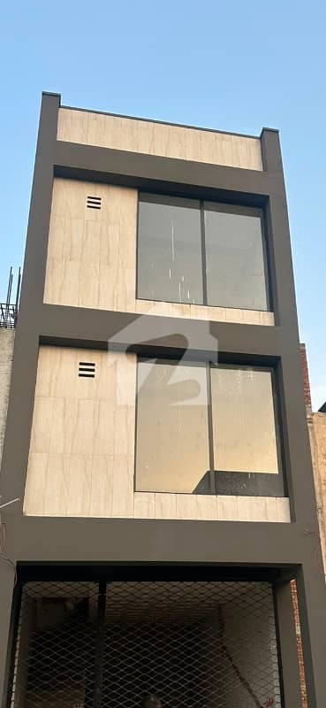 2 Marla Brand New Commercial Available For Rent
