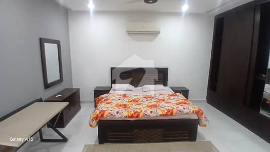 Kanal 5 bedrooms furnished house available for rent