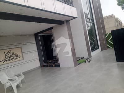 آئی ای پی انجنیئرز ٹاؤن ۔ بلاک سی 2 آئی ای پی انجنیئرز ٹاؤن ۔ سیکٹر اے,آئی ای پی انجینئرز ٹاؤن,لاہور میں 7 کمروں کا 1 کنال مکان 6.5 کروڑ میں برائے فروخت۔
