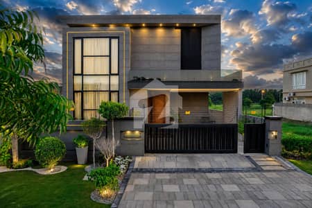 1 KANAL BRAND NEW ULTRA MODERN DESIGN HOUSE FOR SALE IN DHA PHASE 6