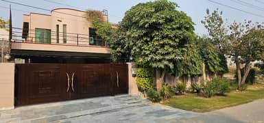 DHA phase 3 Near McDonald's kanal House only 7750000 very reasonable price