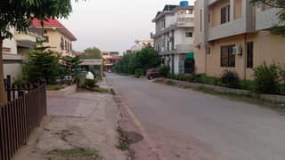 Beautiful Loction Plot For Sale