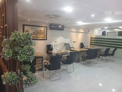 ڈی ایچ اے فیز 8 - کمرشل براڈوے ڈی ایچ اے فیز 8,ڈیفنس (ڈی ایچ اے),لاہور میں 8 مرلہ Studio دفتر 3.5 لاکھ میں کرایہ پر دستیاب ہے۔ ڈی ایچ اے فیز 8 - کمرشل براڈوے ڈی ایچ اے فیز 8,ڈیفنس (ڈی ایچ اے),لاہور میں 8 مرلہ Studio دفتر 3.5 لاکھ میں کرایہ پر دستیاب ہے۔