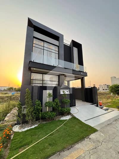 DHA PHASE 9 TOWN HOUSE FOR SELL 5 MARLA DHA PHASE 9 TOWN HOUSE FOR SELL 5 MARLA