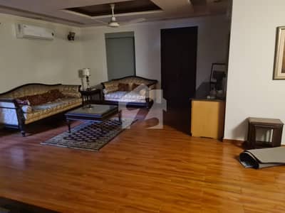 ڈی ایچ اے فیز 4 - بلاک ڈبل جی فیز 4,ڈیفنس (ڈی ایچ اے),لاہور میں 6 کمروں کا 1 کنال مکان 8.0 کروڑ میں برائے فروخت۔ ڈی ایچ اے فیز 4 - بلاک ڈبل جی فیز 4,ڈیفنس (ڈی ایچ اے),لاہور میں 6 کمروں کا 1 کنال مکان 8.0 کروڑ میں برائے فروخت۔