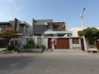 defence phase 8 Banglow for sale