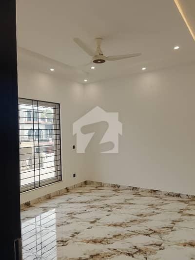 Luxury 1 Kanal House For Sale Bahria Enclave Islamabad