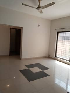 10 Marla 3 Bed House Available For Rent in Askari 11