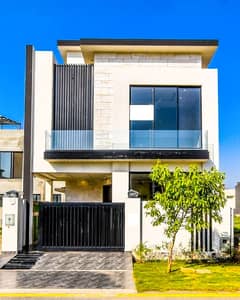 5 Marla Full House Available for Rent in DHA Phase 9 Town, Lahore