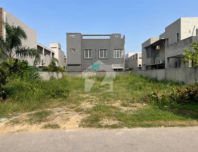 1 Kanal Plot Near Plot No. 1875 Block U Prime Location in DHA Phase 7 Lahore | Urgent Sale