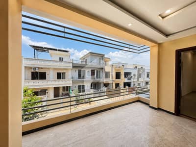 4 Marla Double Unit House for Rent | Opposite Family Park & Markaz | Gas Available | Prime Location