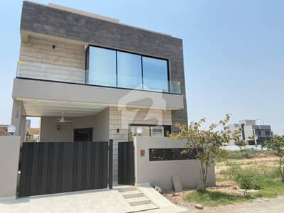 5 MARLA ULTRA MODERN HOUSE FOR SELL IN DHA PHASE 9 TOWN