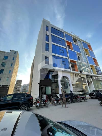 100 Yards Premium Office Building For Sale Near Creek Walk High Foot Fall Area