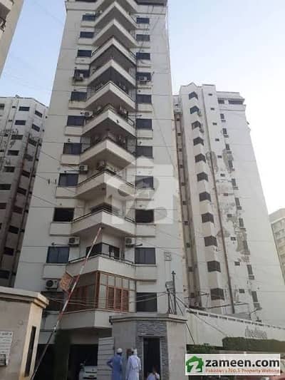 3 Bedrooms Apartment For Rent With Servant Quarter
