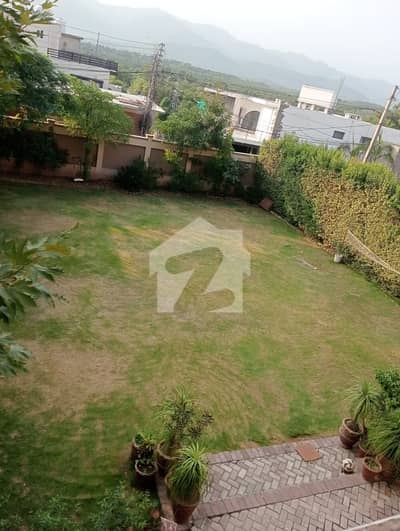 1.5 Kanal House Available For Rent In Banigala Islamabad